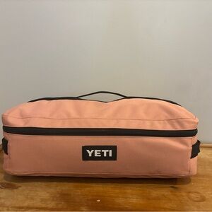 YETI sandstone pink multi use blanket with travel bag